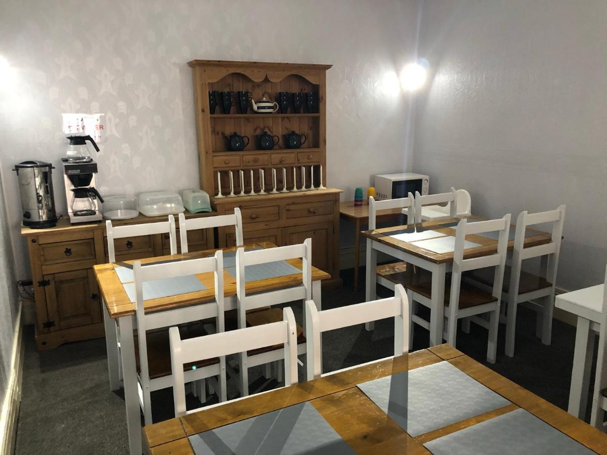 Ultimate Family Guest House Blackpool Buitenkant foto