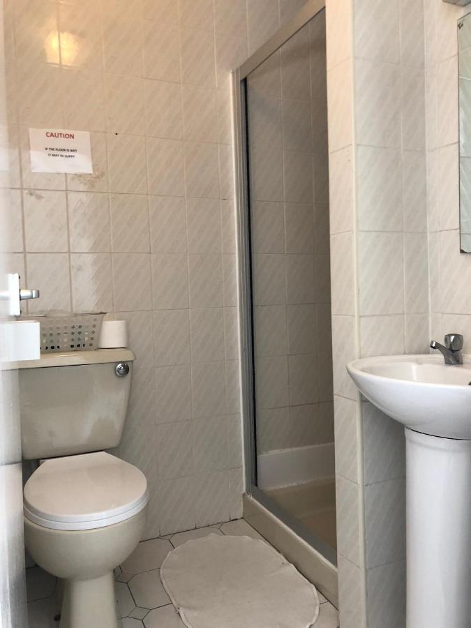 Ultimate Family Guest House Blackpool Buitenkant foto