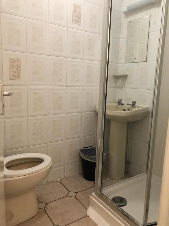 Ultimate Family Guest House Blackpool Buitenkant foto